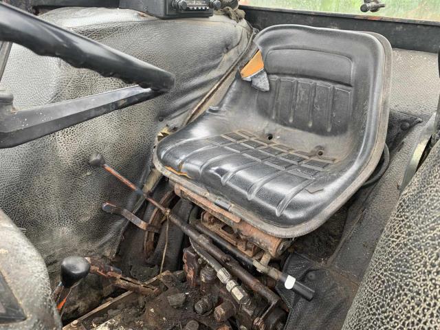 Universal 640 DTC 2wd Quicky Power Loader Tractor at Ella Agri Tractor Sales Mid and West Wales